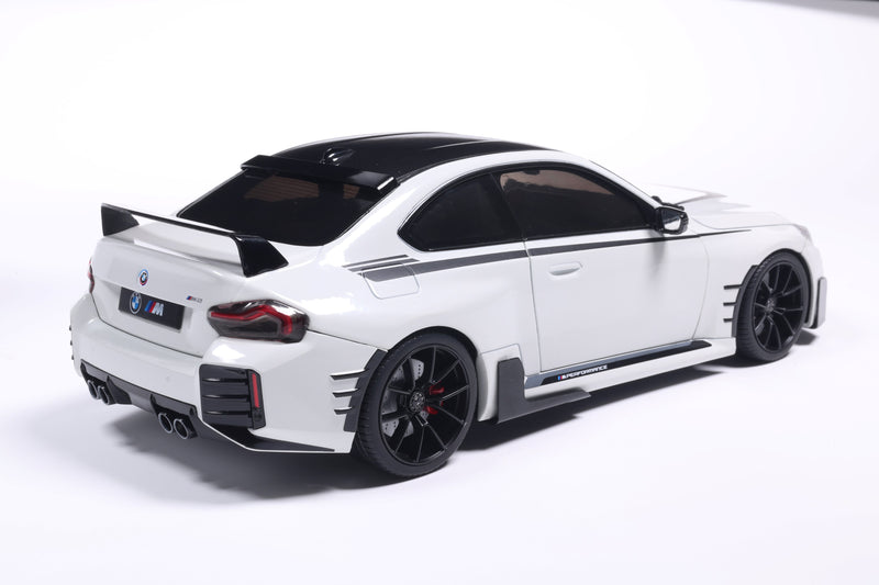 Chargez l&#39;image dans la visionneuse de la galerie, Bmw M2 PERFORMANCE PARTS BLANC 2025 SOLIDO 1:18
