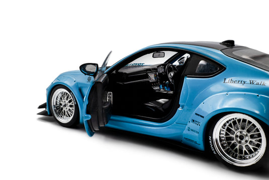 Toyota GR86 LBWK BODY KIT BABY BLUE 2024 SOLIDO 1:18