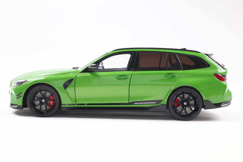Chargez l&#39;image dans la visionneuse de la galerie, Bmw M3 TOURING AVEC PIÈCES DE PERFORMANCE VERT MÉTALLISÉ 2024 SOLIDO 1:18
