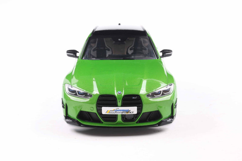 Chargez l&#39;image dans la visionneuse de la galerie, Bmw M3 TOURING AVEC PIÈCES DE PERFORMANCE VERT MÉTALLISÉ 2024 SOLIDO 1:18
