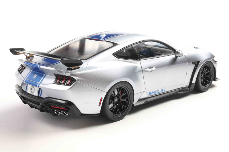 Load image into Gallery viewer, Ford SHELBY MUSTANG SUPER SNAKE GREY 2025 SOLIDO 1:18
