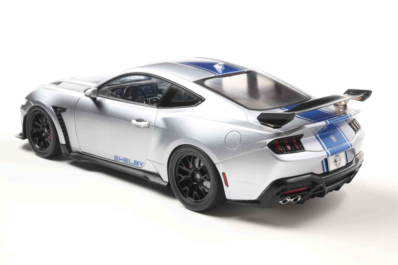 Load image into Gallery viewer, Ford SHELBY MUSTANG SUPER SNAKE GREY 2025 SOLIDO 1:18
