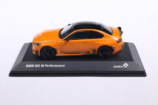 BMW M2 M PERFORMANCE PAPAYA ORANJE 2024 SOLIDO 1:43