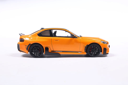 BMW M2 M PERFORMANCE PAPAYA ORANJE 2024 SOLIDO 1:43