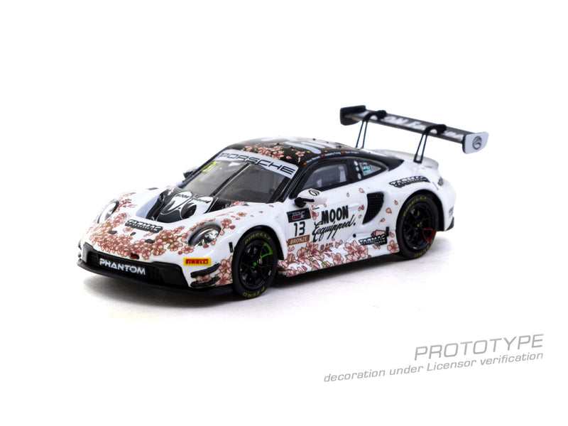 Load image into Gallery viewer, Porsche 911 (992) GT3 R #13 SUZUKA 1000KM 2025 TARMAC WORKS 1:64
