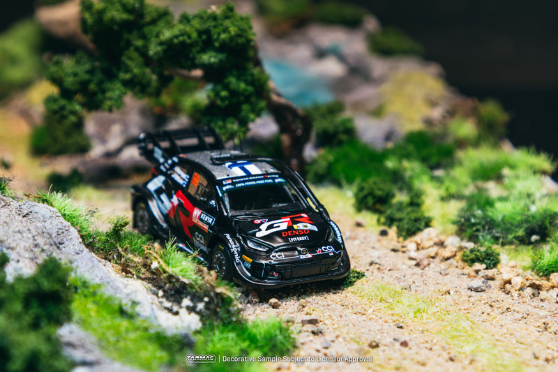 Chargez l'image dans la visionneuse de la galerie, TOYOTA YARIS GR RALLY1 HYBRID #69 KALLE ROVANPERA SAFARI RALLY KENYAWINNER 2024 TARMAC WORKS 1:64
