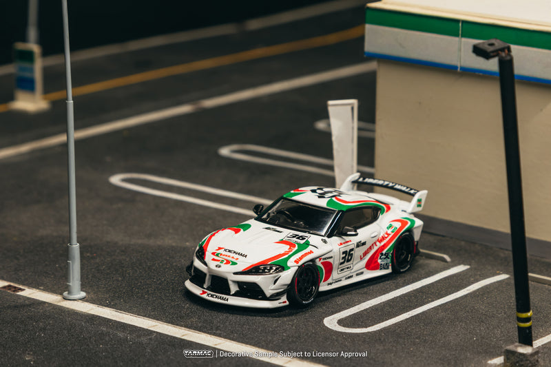 Laad de afbeelding in de Gallery-viewer, TOYOTA SUPRA (A90) LB -WORKS CASTROL TRIBUTE 2024 TARMAC WORKS 1:64
