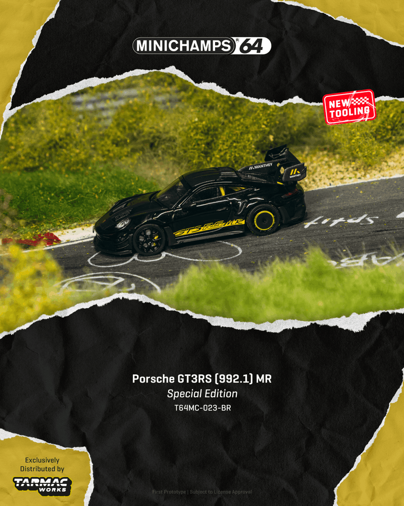 Load image into Gallery viewer, PORSCHE GT3RS 992-1 BLACK/YELLOW 2026 TARMAC WORKS 1:64
