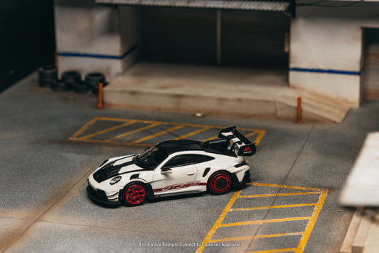 PORSCHE GT3RS 992-1 WHITE/RED 2026 TARMAC WORKS 1:64