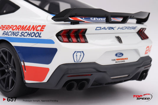 Ford MUSTANG DARK HORSE