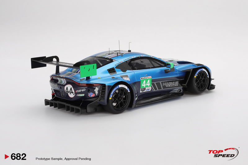 Chargez l&#39;image dans la visionneuse de la galerie, Aston Martin Vantage GT3 EVO #44 Magnus Racing 2025 IMSA Daytona 24 Heures TOP SPEED 1:18
