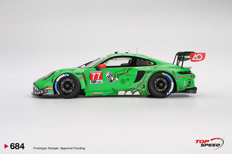 Chargez l&#39;image dans la visionneuse de la galerie, Porsche 911 GT3 R (992) #77 AO Racing 2025 IMSA Sebring 12 Heures Vainqueur de Classe TOP SPEED 1:18
