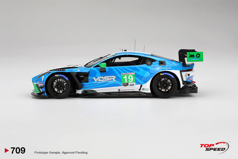 Chargez l'image dans la visionneuse de la galerie, Aston Martin VANTAGE GT3 EVO n°19 VAN DER STEUR RACING DAYTONA 24 HEURES 2025 TOP SPEED 1:18
