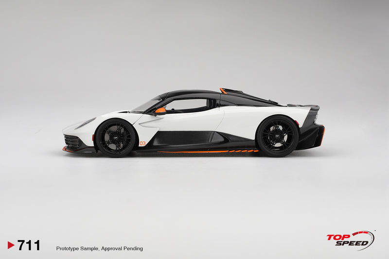Load image into Gallery viewer, Aston Martin VALHALLA LUNAR WHITE 2025 TOP SPEED 1:18
