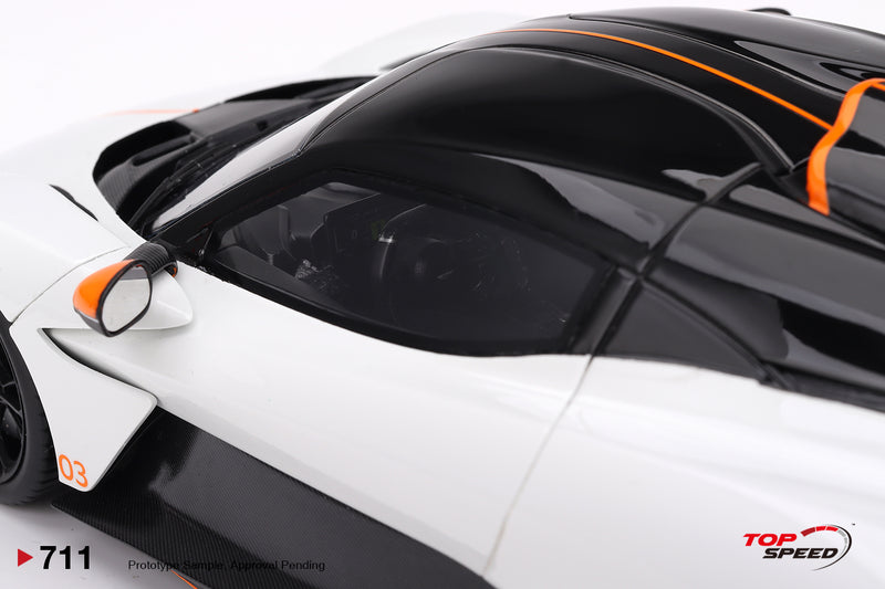 Load image into Gallery viewer, Aston Martin VALHALLA LUNAR WHITE 2025 TOP SPEED 1:18

