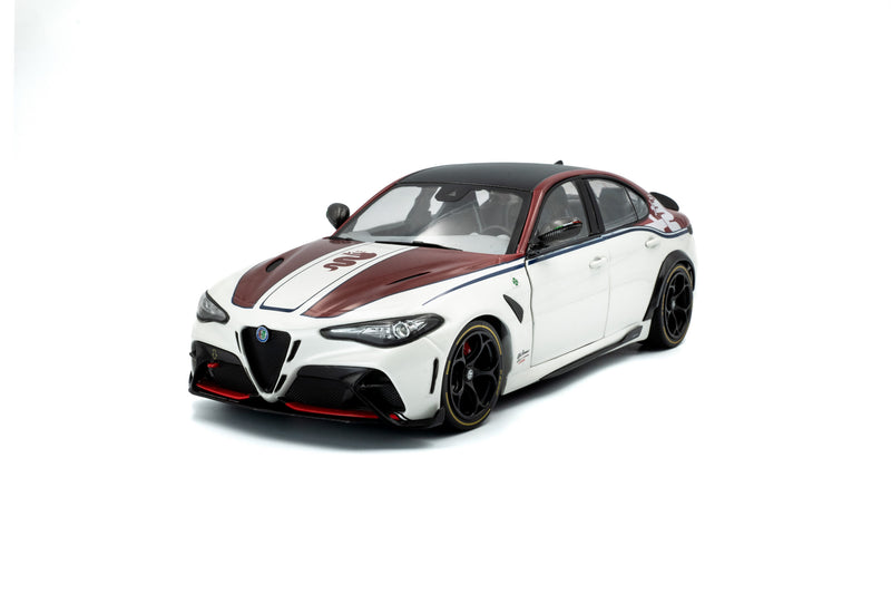Load image into Gallery viewer, Alfa Romeo GIULIA GTA-M BIANCO I ROSSO WHITE 2023 SOLIDO 1:18
