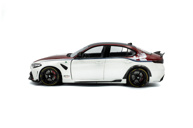 Load image into Gallery viewer, Alfa Romeo GIULIA GTA-M BIANCO I ROSSO WHITE 2023 SOLIDO 1:18
