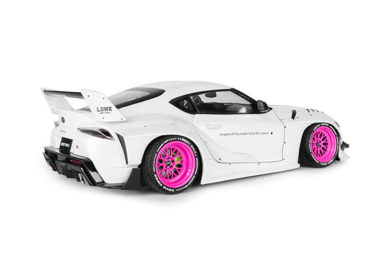 Chargez l'image dans la visionneuse de la galerie, TOYOTA GR SUPRA KIT CARROSSERIE LIBERTY WALK BLANC/ROSE 2025 SOLIDO 1:18
