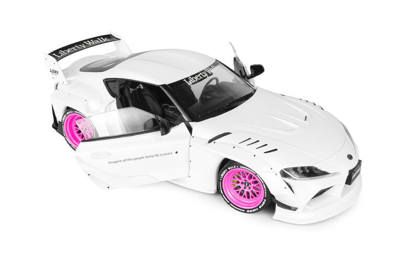 Chargez l'image dans la visionneuse de la galerie, TOYOTA GR SUPRA KIT CARROSSERIE LIBERTY WALK BLANC/ROSE 2025 SOLIDO 1:18
