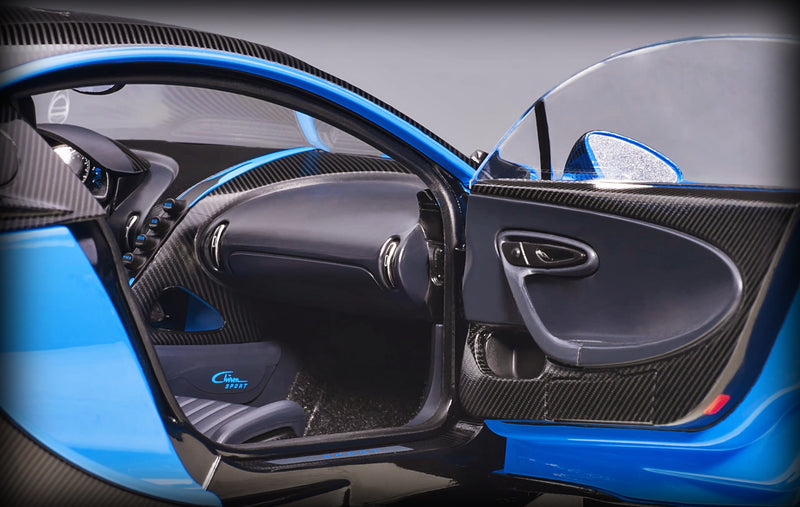 Chargez l&#39;image dans la visionneuse de la galerie, Bugatti CHIRON SPORT 2019 AUTOart 1:18 (6789902827625)
