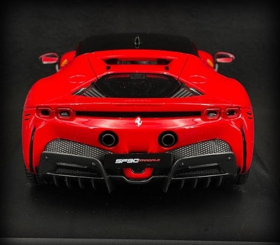 Chargez l&#39;image dans la visionneuse de la galerie, &lt;tc&gt;Ferrari SF90 STRADALE HYBRID SPIDER 2020 BBURAGO FERRARI 1:18&lt;/tc&gt;
