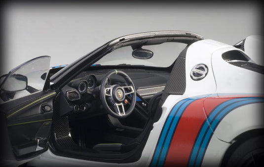 Porsche 918 SPYDER Nr.15 (MARTINI) AUTOart 1:18 (6814112252009)