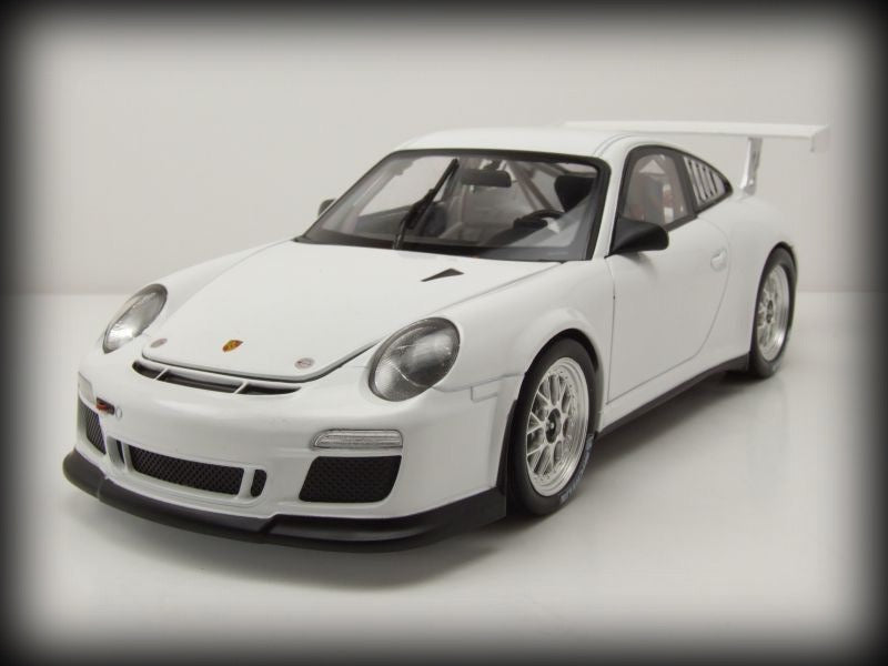 Chargez l&#39;image dans la visionneuse de la galerie, Porsche 911 GT3 Cup Street version WELLY 1:18
