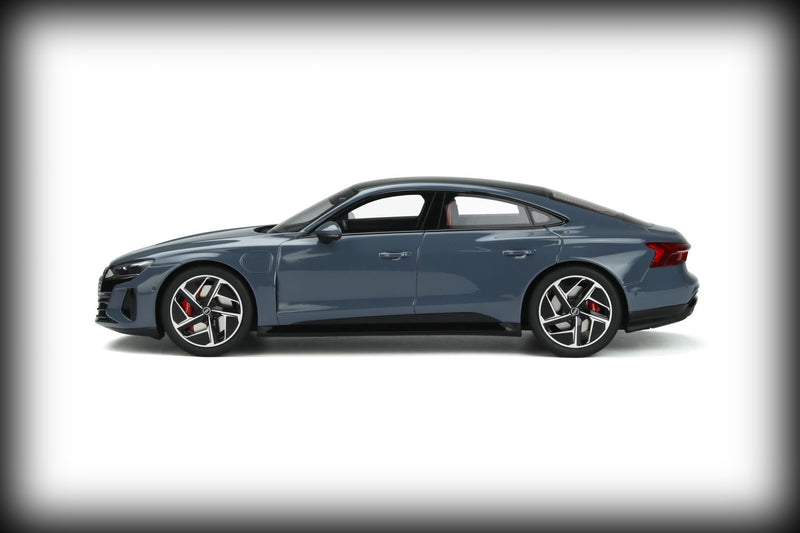 Chargez l&#39;image dans la visionneuse de la galerie, Audi E-TRON GT 2021 GT SPIRIT 1:18
