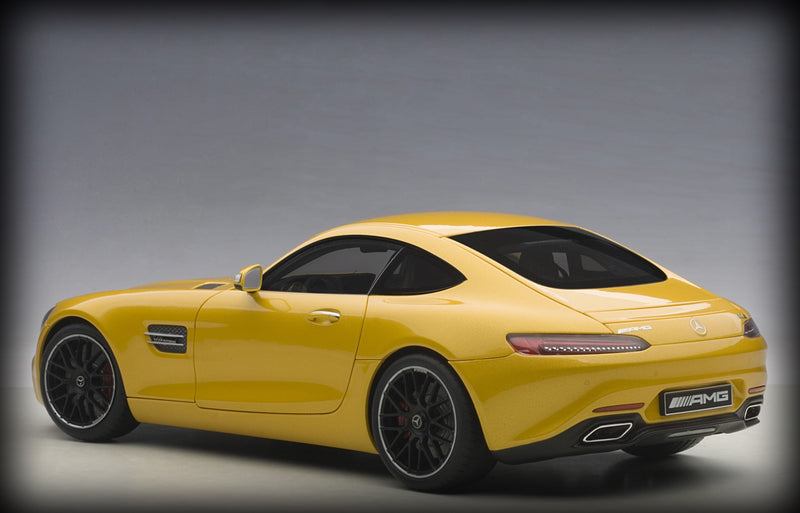 Chargez l&#39;image dans la visionneuse de la galerie, &lt;transcy&gt;Mercedes BENZ AMG GT-S 2015 AUTOart 1:18&lt;/transcy&gt;
