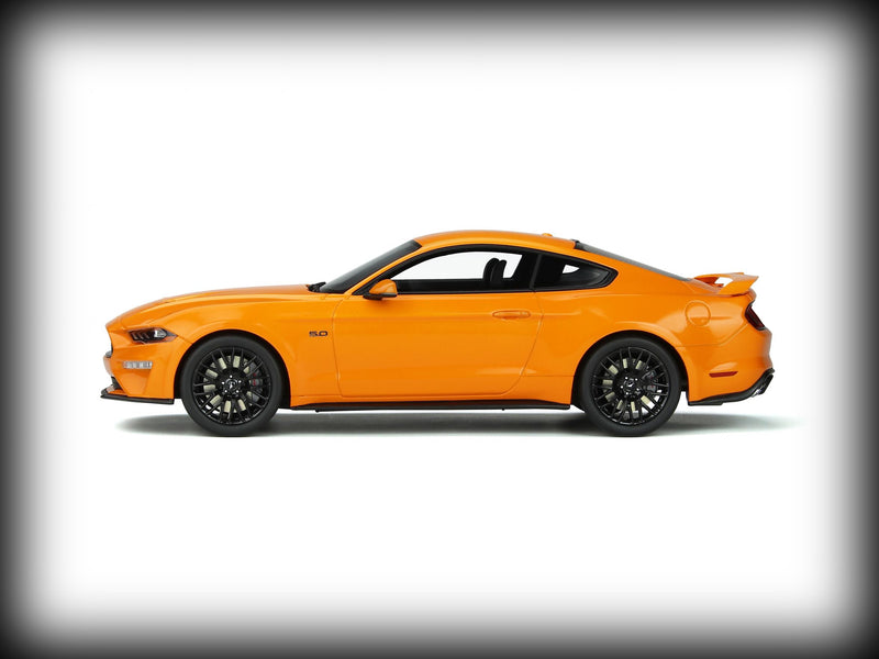 Chargez l&#39;image dans la visionneuse de la galerie, &lt;tc&gt;Ford MUSTANG 5.0L 2019 GT SPIRIT 1:18&lt;/tc&gt;
