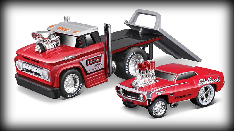 Load image into Gallery viewer, Chevrolet C60 FLATBED 1966 + Chevrolet Camaro SS 1969 Nr.02 MAISTO 1:64 (6836503150697)
