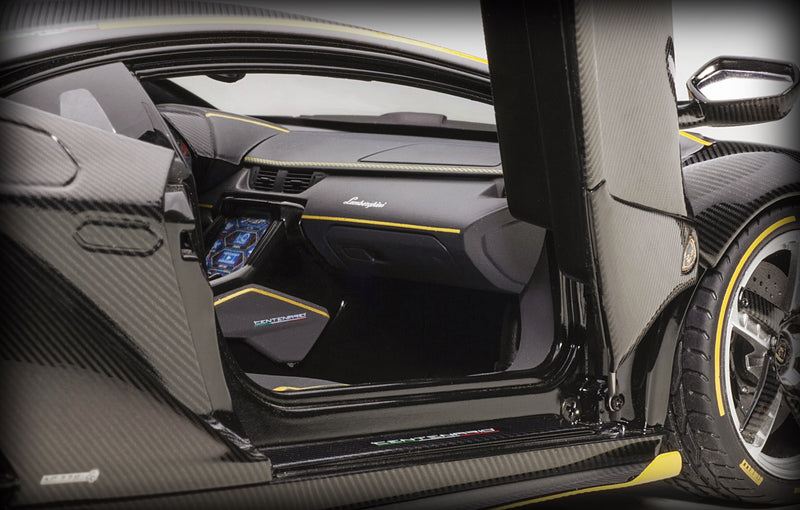Chargez l&#39;image dans la visionneuse de la galerie, Lamborghini CENTENARIO 2016 Carbon AUTOart 1:18 (6782837522537)
