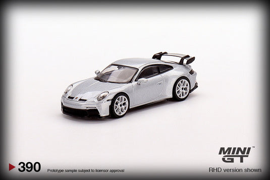 Porsche 911 (992) GT3 GT MINI GT 1:64