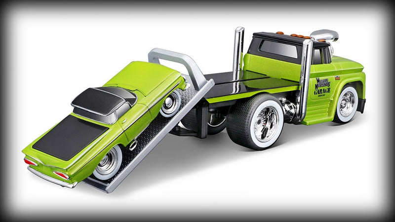 Chargez l&#39;image dans la visionneuse de la galerie, &lt;tc&gt;Chevrolet C60 FLATBED 1966 + Chevrolet EL CAMINO 1959 Nr.07 MAISTO 1:64&lt;/tc&gt;
