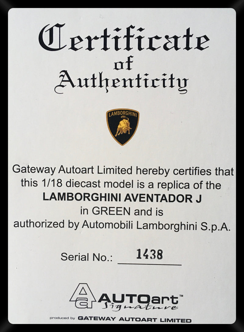 Load image into Gallery viewer, Lamborghini AVENTADOR ROADSTER 2012 AUTOart 1:18
