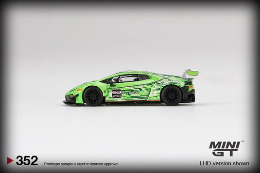 Lamborghini HURACAN GT3 EVO PRESENTATION MINI GT 1:64