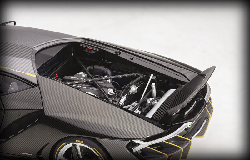 Chargez l&#39;image dans la visionneuse de la galerie, Lamborghini CENTENARIO 2016 Carbon AUTOart 1:18 (6782837522537)
