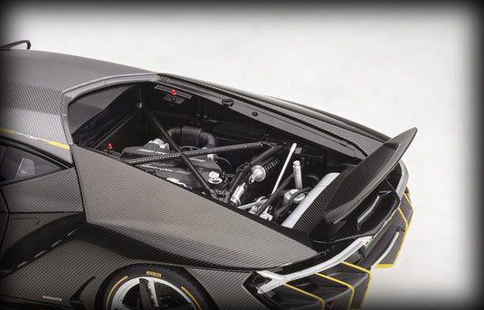 Lamborghini CENTENARIO 2016 Carbon AUTOart 1:18 (6782837522537)