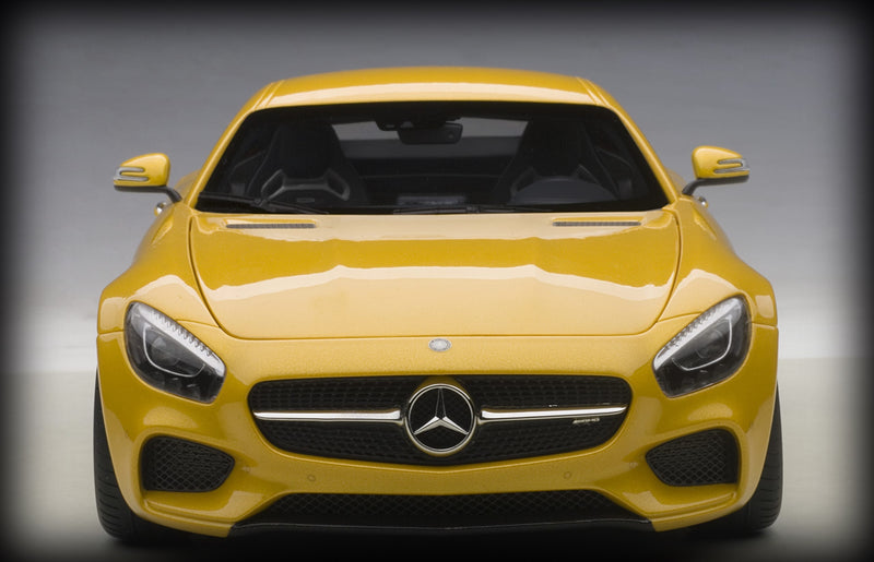 Chargez l&#39;image dans la visionneuse de la galerie, &lt;transcy&gt;Mercedes BENZ AMG GT-S 2015 AUTOart 1:18&lt;/transcy&gt;
