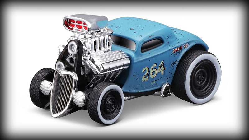 Load image into Gallery viewer, Ford COE 1950 + Ford 3W COUPE 1933 Nr.01 MAISTO 1:64 (6836478509161)
