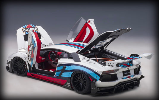 <tc>Lamborghini LIBERTY WALK LB-WORKS AVENTADOR (Martini-editie) AUTOart 1:18</tc>