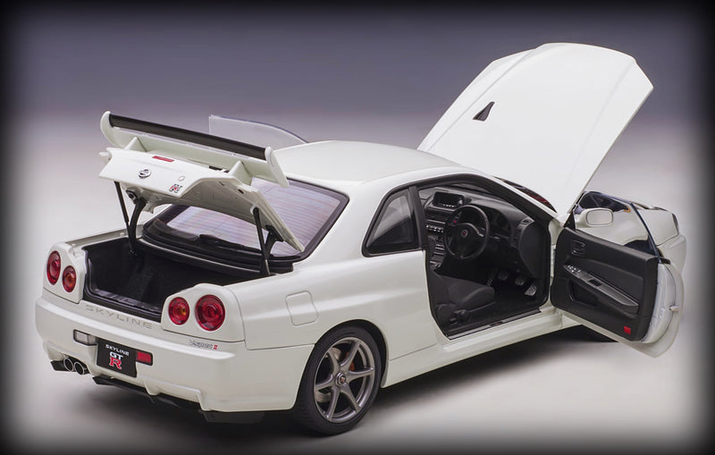 Chargez l&#39;image dans la visionneuse de la galerie, Nissan SKYLINE GT-R (R34) V-SPEC II 2001 AUTOart 1:18 (6782843650153)
