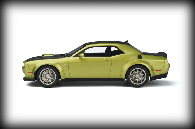 Chargez l&#39;image dans la visionneuse de la galerie, &lt;tc&gt;Dodge CHALLENGER R/T SCAT PACK WIDEBODY 50TH ANNIVERSARY GT SPIRIT 1:18&lt;/tc&gt;
