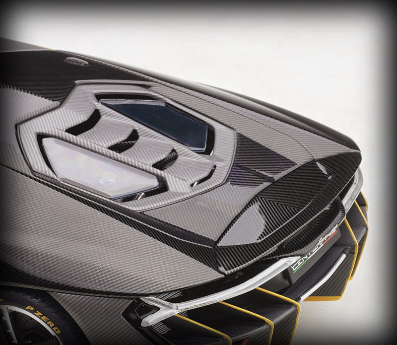 Chargez l&#39;image dans la visionneuse de la galerie, Lamborghini CENTENARIO 2016 Carbon AUTOart 1:18 (6782837522537)
