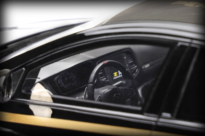 Chargez l&#39;image dans la visionneuse de la galerie, &lt;tc&gt;Renault MEGANE 4 RS TC4 OTTOmobile 1:18&lt;/tc&gt;
