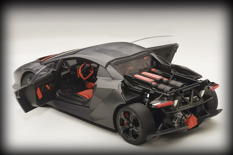 Chargez l&#39;image dans la visionneuse de la galerie, Lamborghini SESTO ELEMENTO 2010 AUTOart 1:18 (6782713299049)
