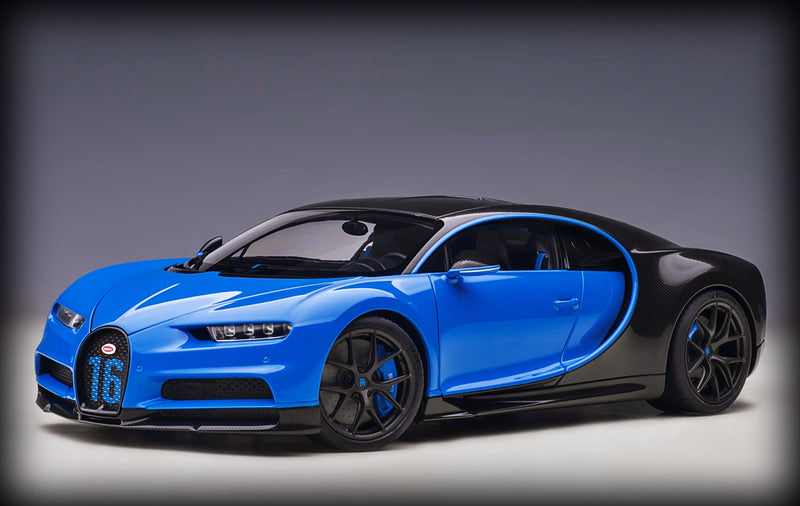 Chargez l&#39;image dans la visionneuse de la galerie, Bugatti CHIRON SPORT 2019 AUTOart 1:18 (6789902827625)
