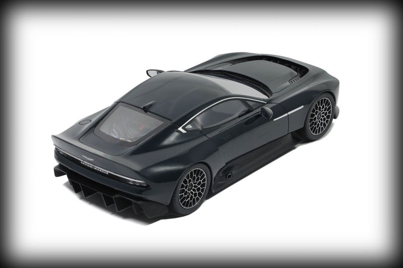 Laad de afbeelding in de Gallery-viewer, Aston MARTIN 2021 GT SPIRIT 1:18
