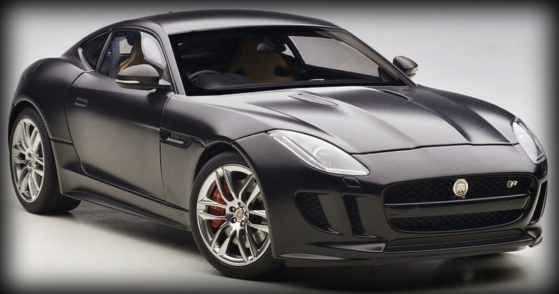 Load image into Gallery viewer, Jaguar F-TYPE R COUPE 2015 AUTOart 1:18 (6791048659049)

