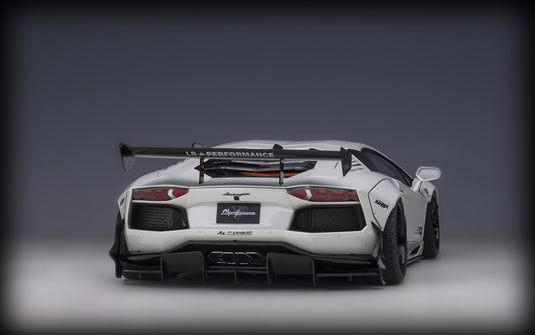 Lamborghini LIBERTY WALK LB-WORKS AVENTADOR AUTOart 1:18